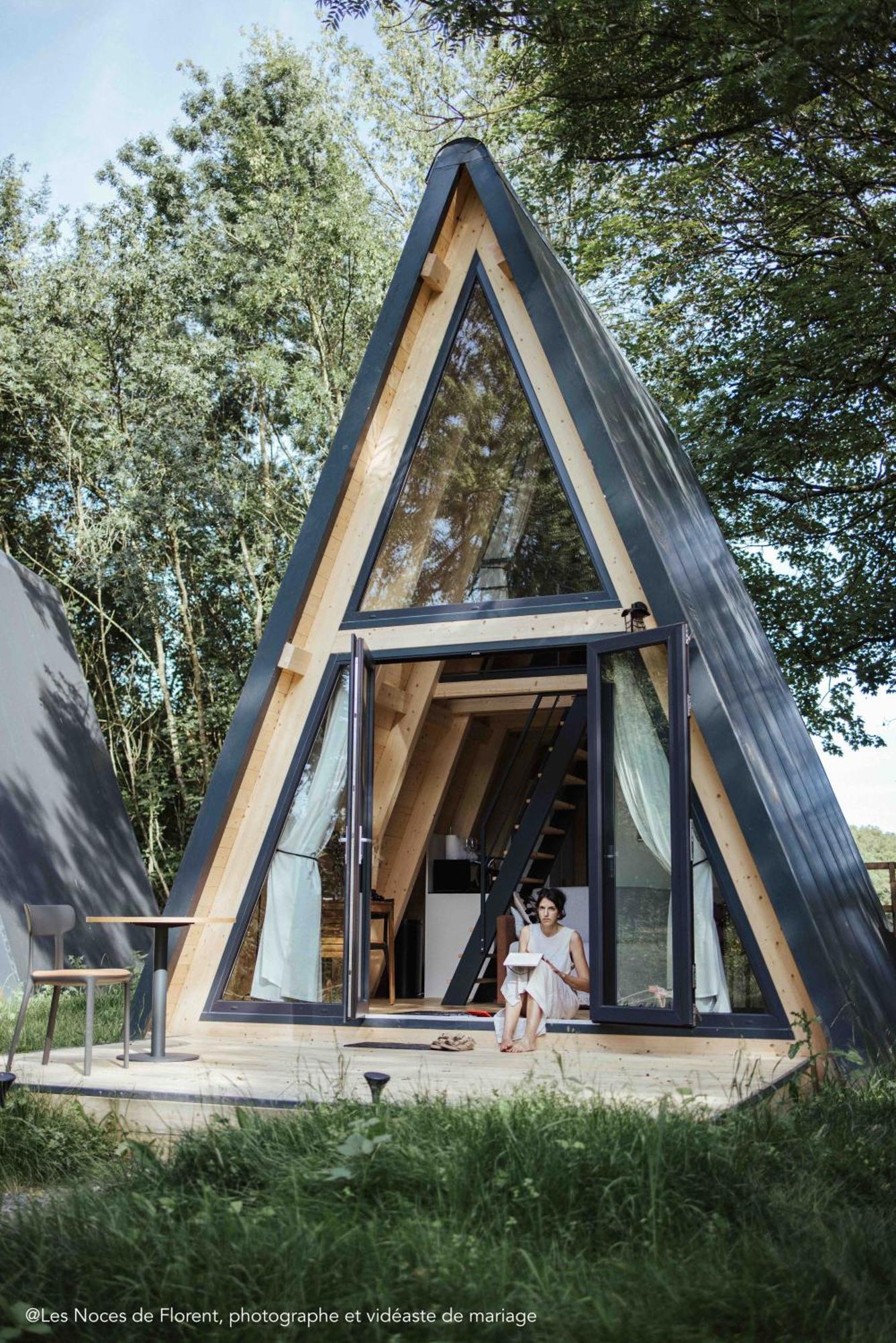Ecolodges De Reve Dans Un Chateau De Conte De Fees Les-Trois-Moutiers Экстерьер фото